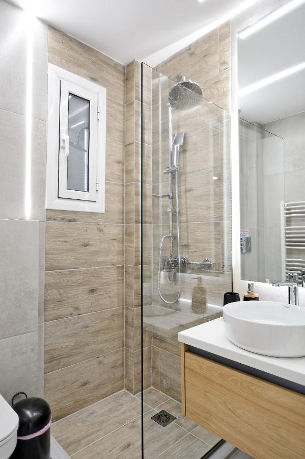 Elegant Big Apartment In Athens Center With Balcony エクステリア 写真