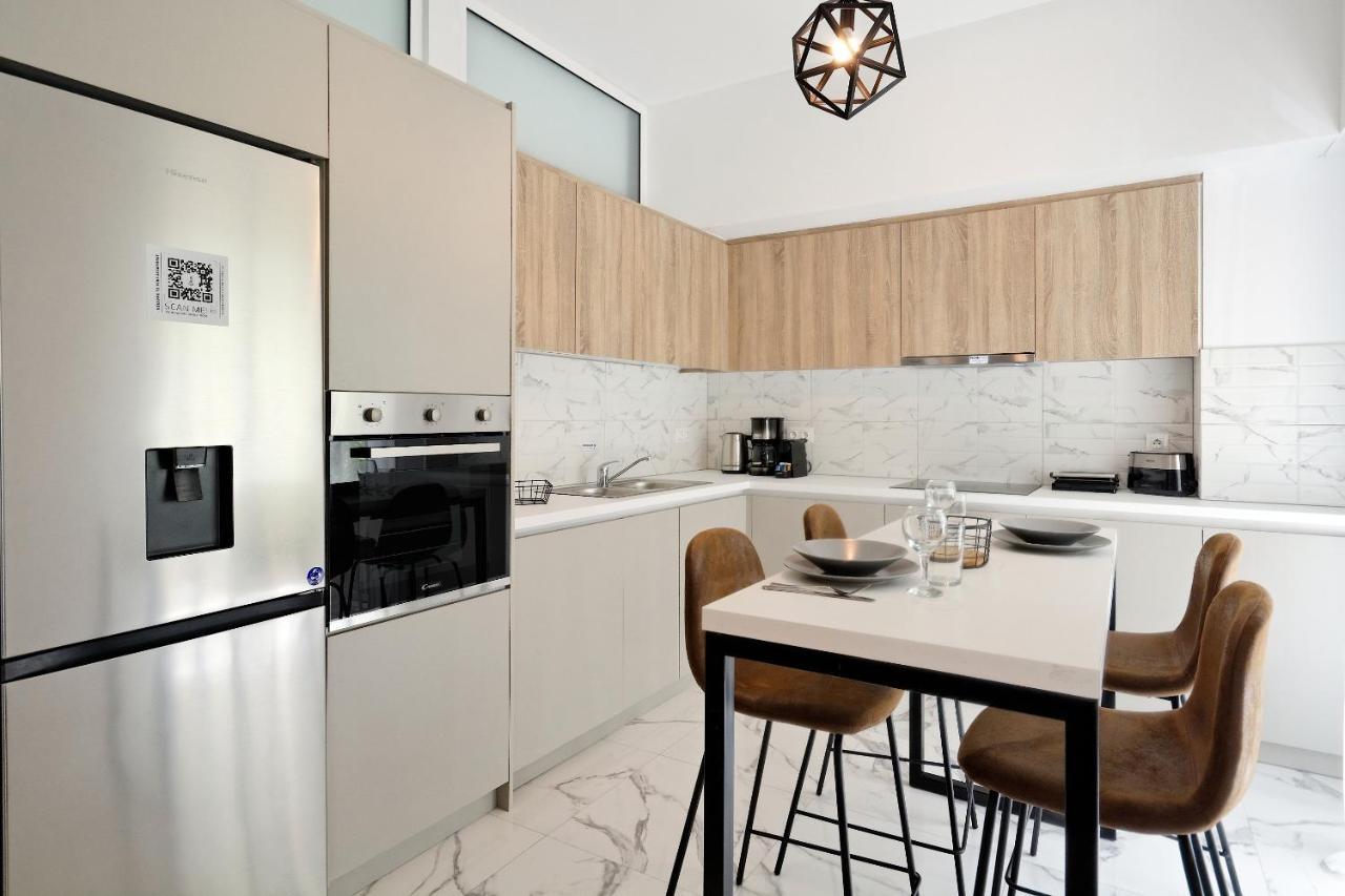 Elegant Big Apartment In Athens Center With Balcony エクステリア 写真