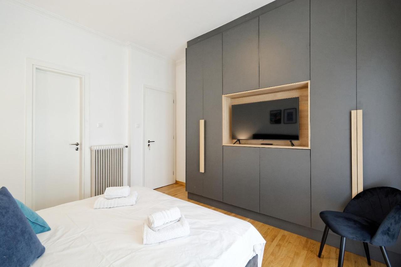 Elegant Big Apartment In Athens Center With Balcony エクステリア 写真